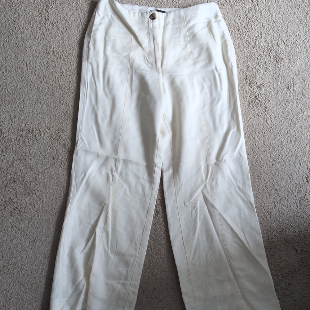 Ann Taylor Cream Trousers with Button Detail